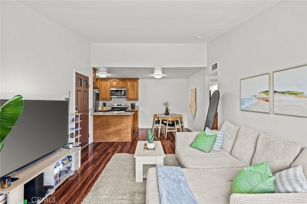 2500 San Gabriel - Photo 3