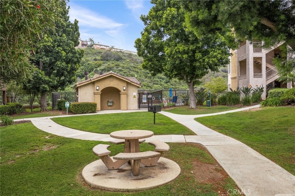 2500 San Gabriel - Photo 17
