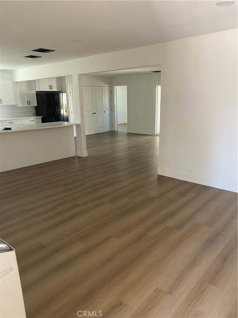 1598 W 7th - Photo 2