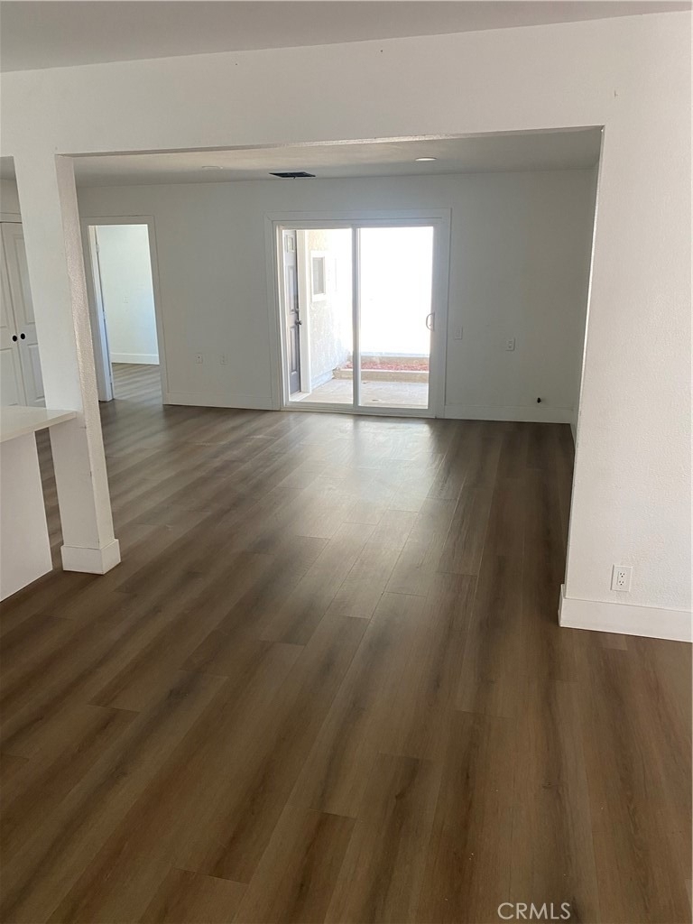 1598 W 7th - Photo 3