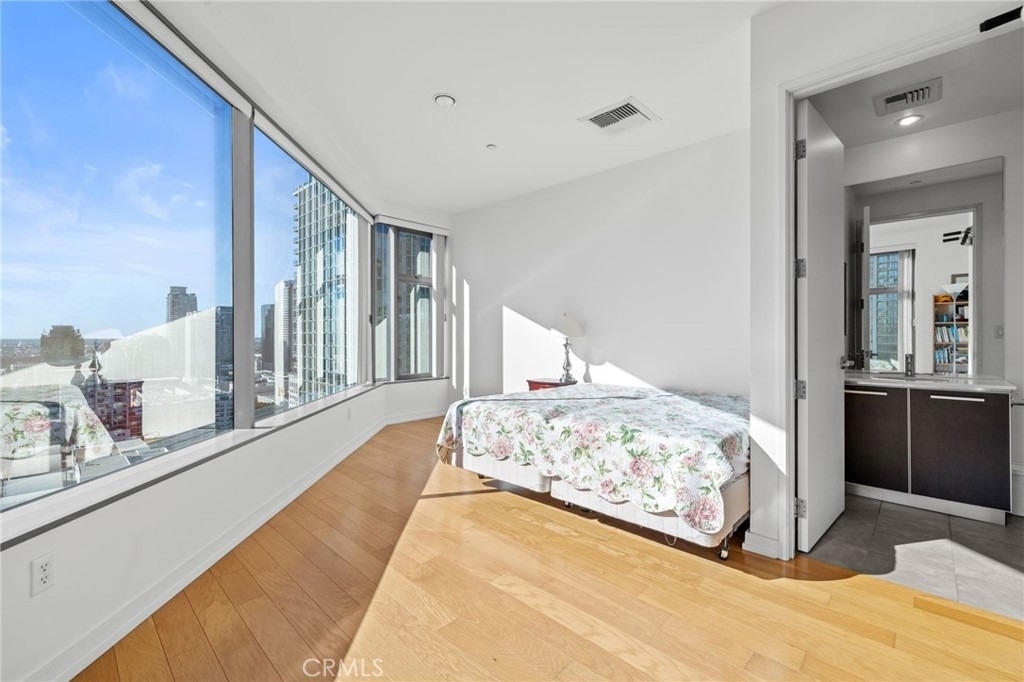 801 S Grand - Photo 7