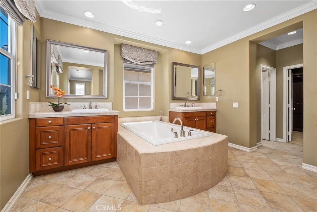 16618 Honeybee - Photo 24