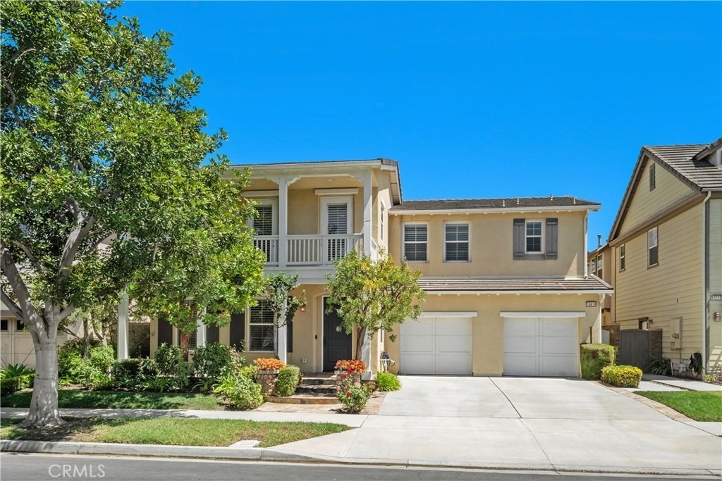 16618 Honeybee - Photo 1