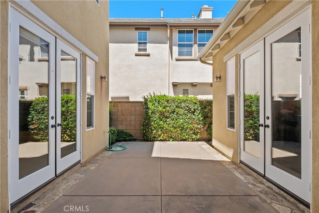 16618 Honeybee - Photo 20