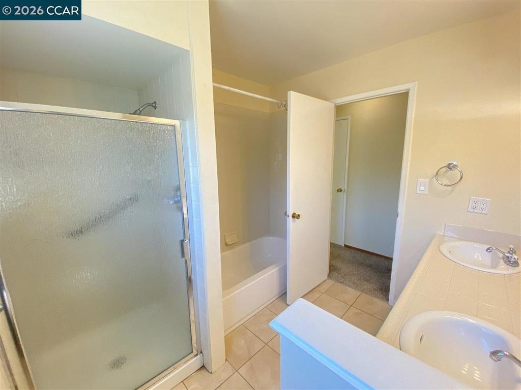2145 Donald Dr - Photo 5