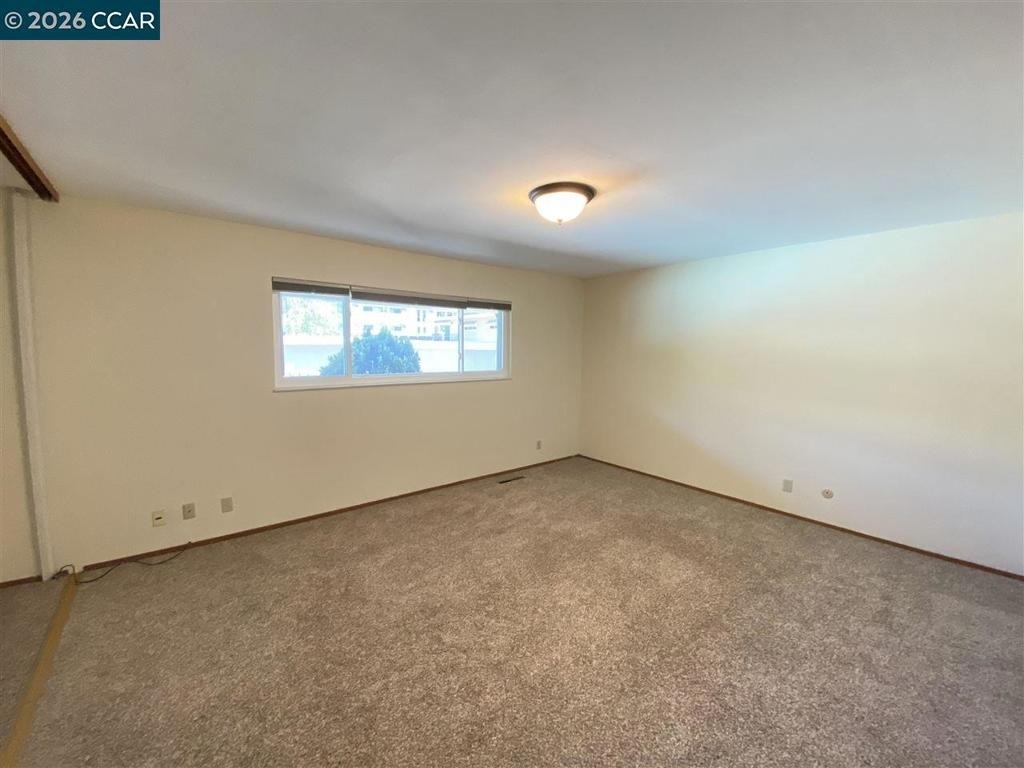 2145 Donald Dr - Photo 10