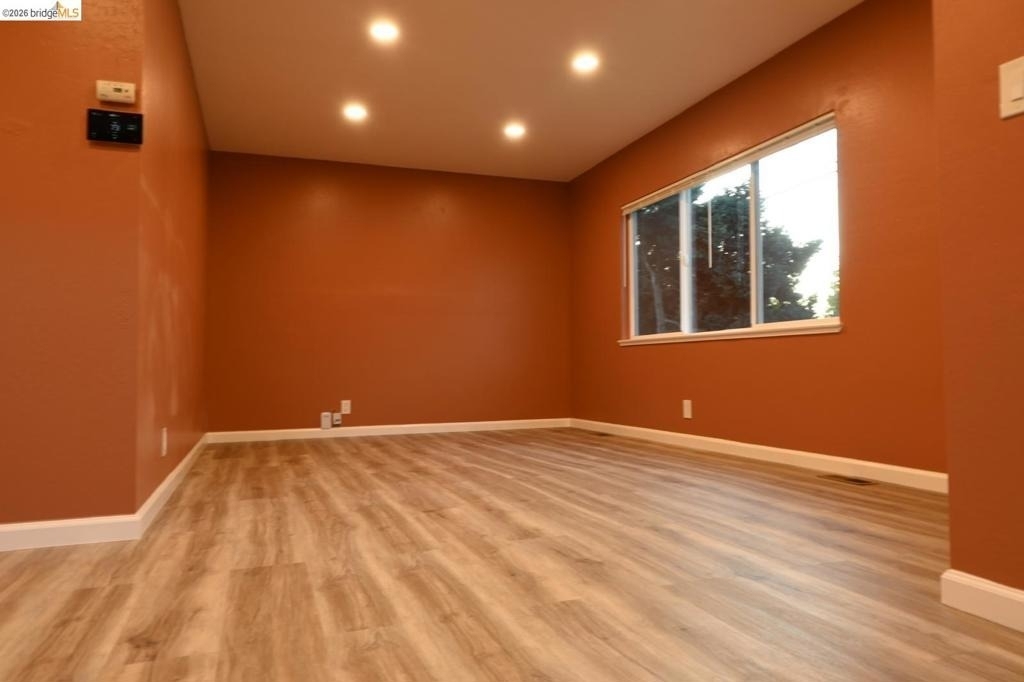 1316 Russell Street - Photo 2