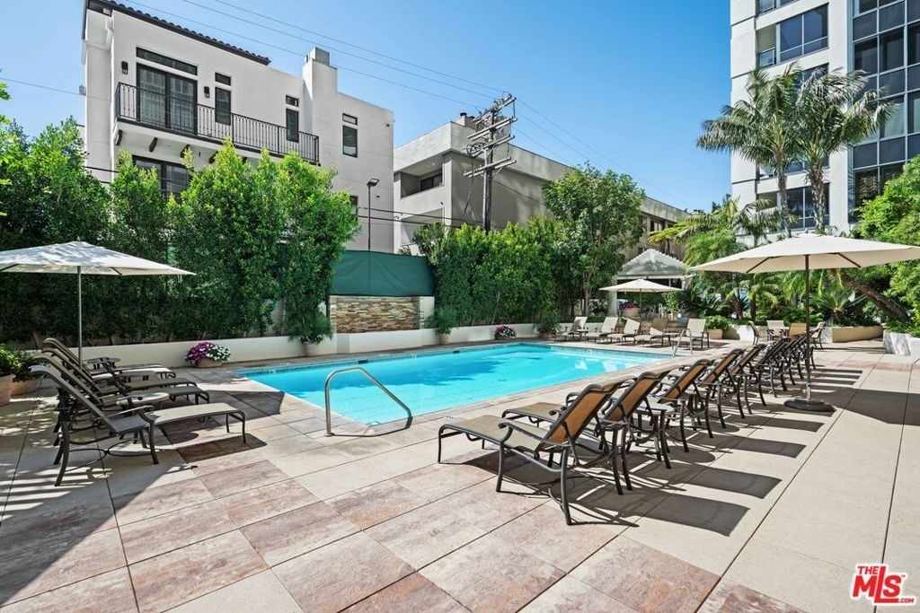 10724 Wilshire Boulevard - Photo 14