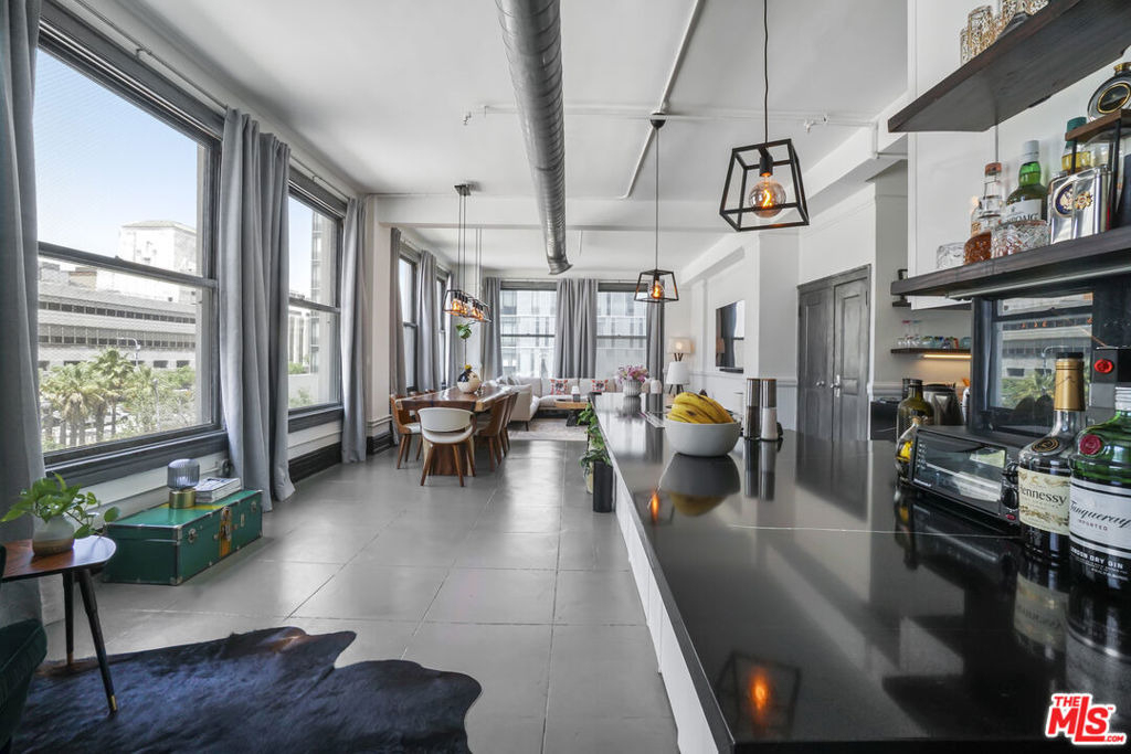 108 W 2nd Street - Photo 15