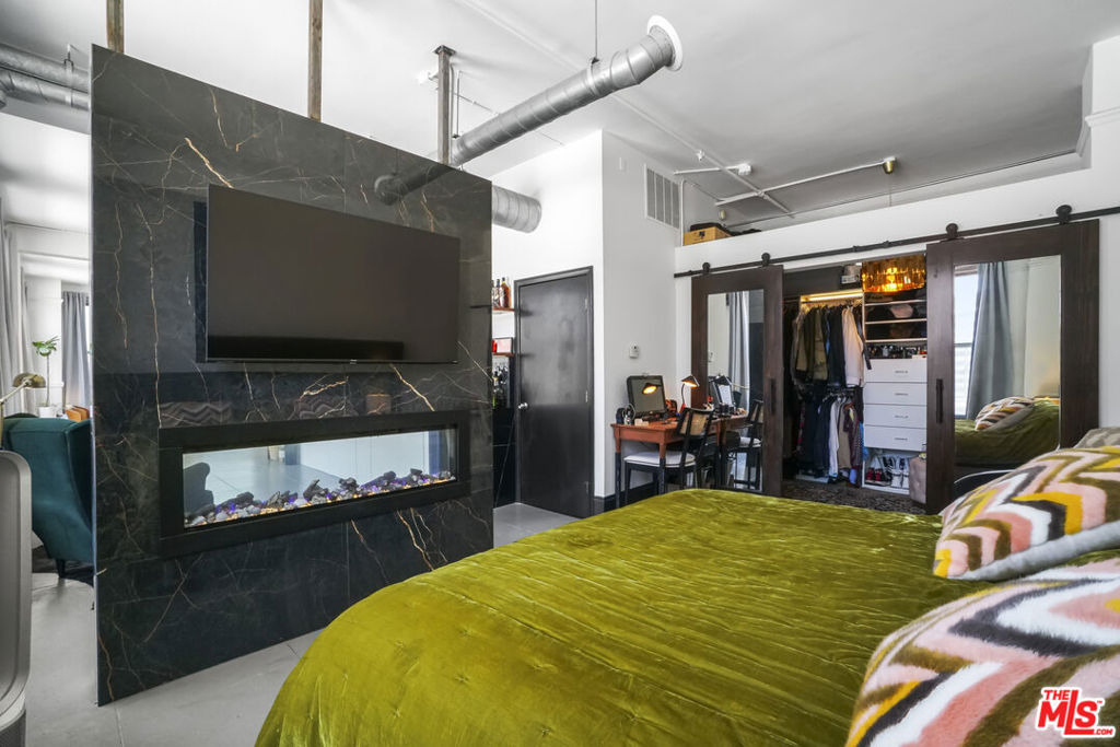 108 W 2nd Street - Photo 19