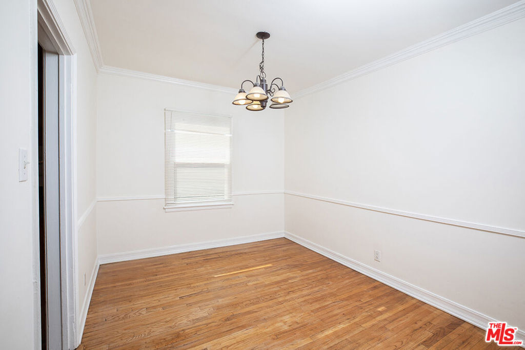 8517 Pickford Street - Photo 9