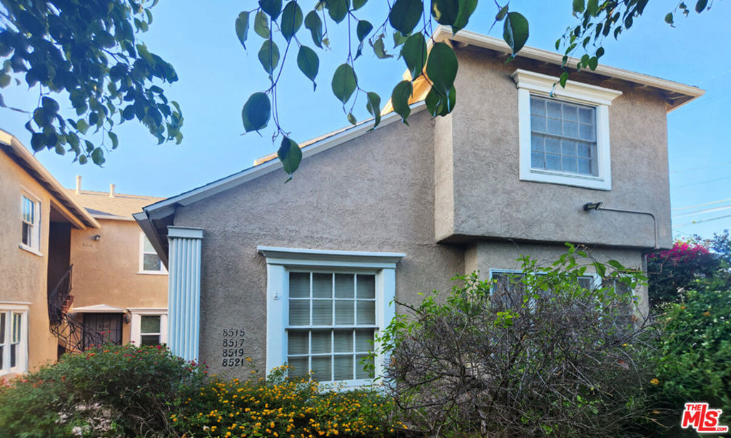 8517 Pickford Street - Photo 1