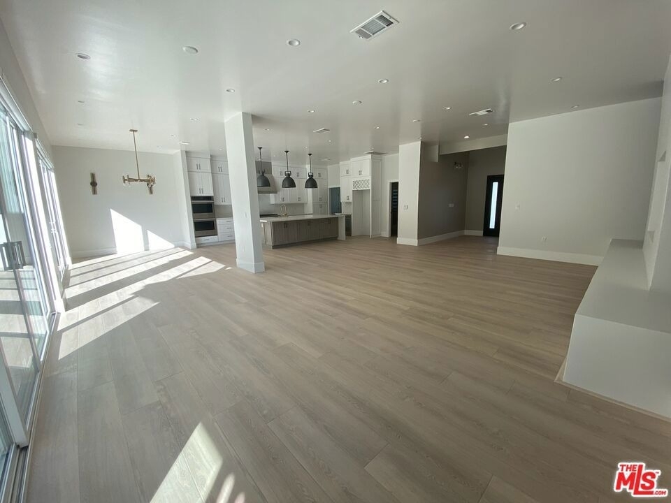 5015 Redwillow Lane - Photo 3