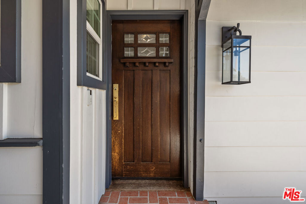 22417 Dolorosa Street - Photo 2