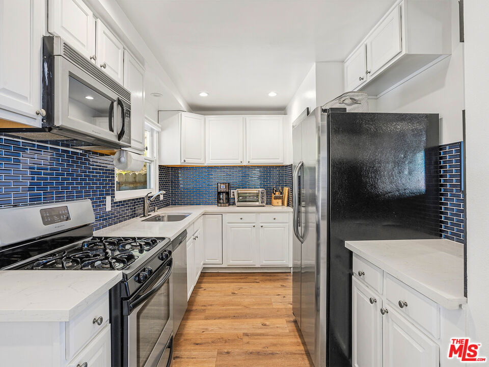 22605 Pacific Coast Highway - Photo 9