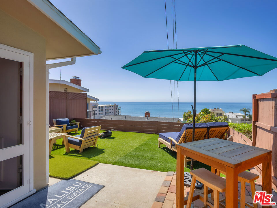 22605 Pacific Coast Highway - Photo 2