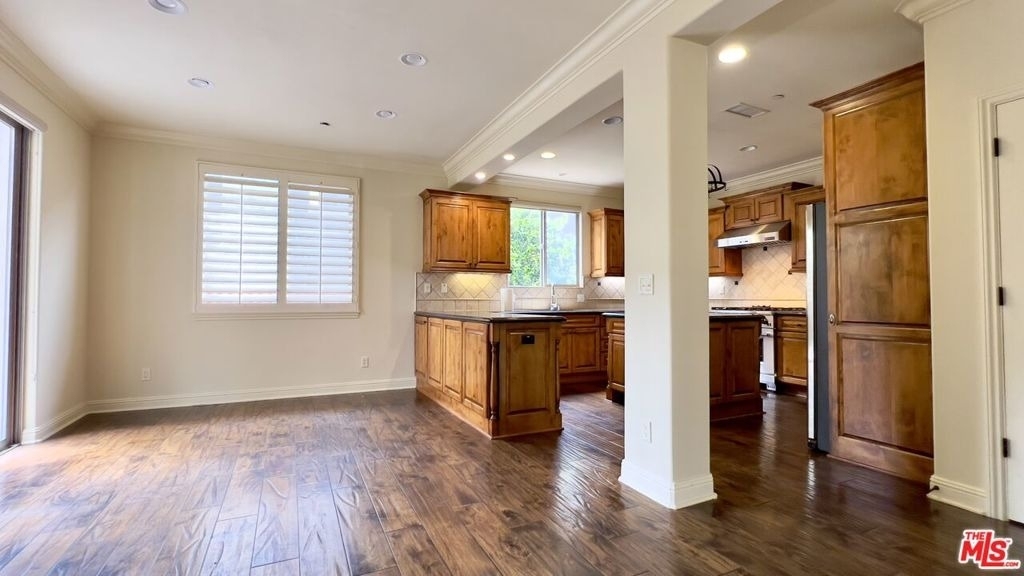 1011 Green Lane - Photo 13