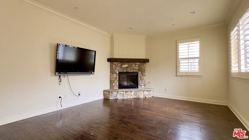 1011 Green Lane - Photo 11