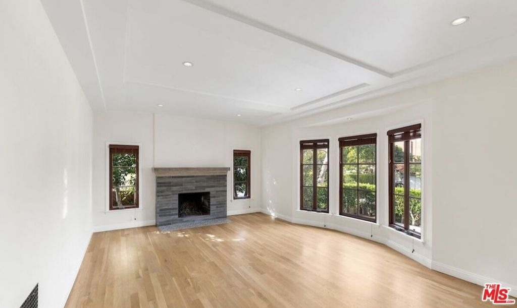 1018 S Stanley Avenue - Photo 2