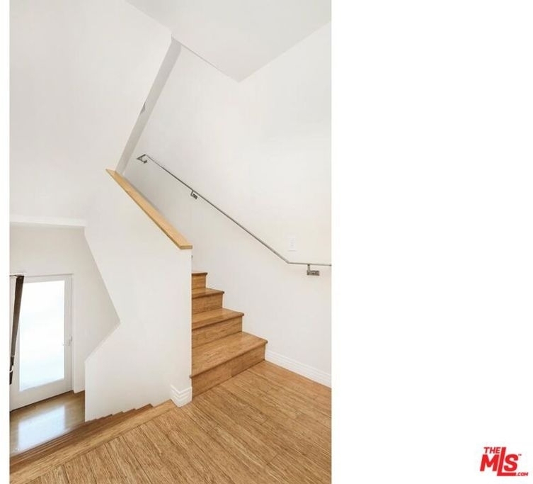 2024 Allesandro Street - Photo 3