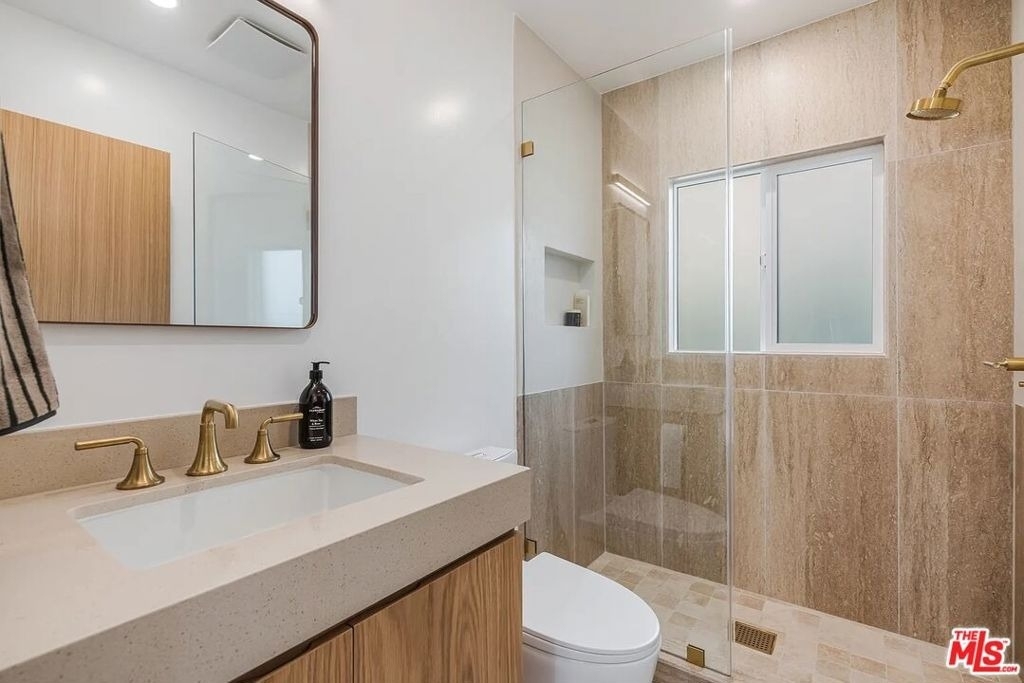 8417 Holy Cross Place - Photo 24