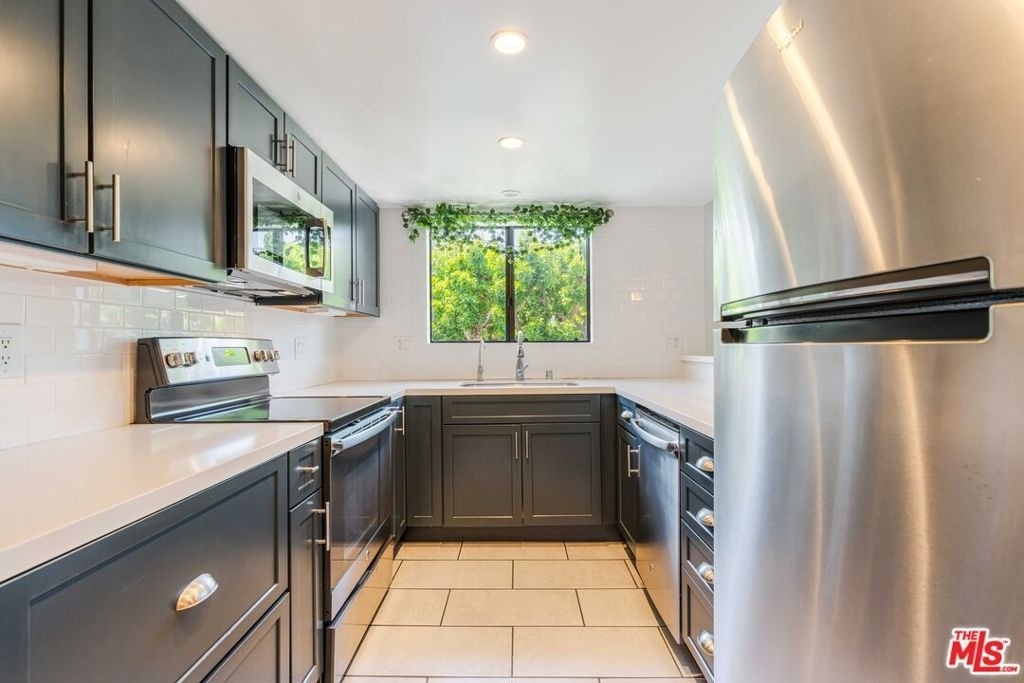 5000 S Centinela Avenue - Photo 7