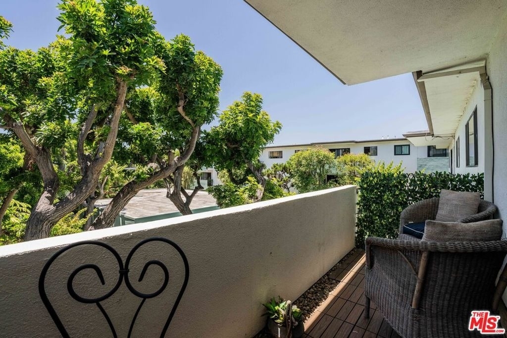 5000 S Centinela Avenue - Photo 16