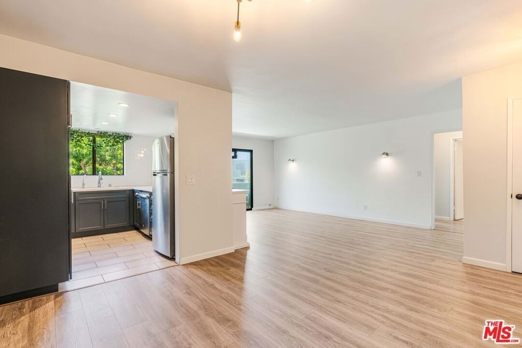 5000 S Centinela Avenue - Photo 10