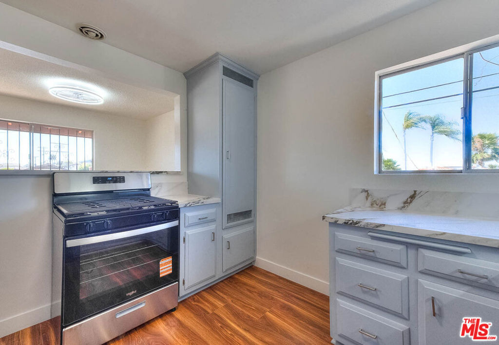 8468 Halldale Avenue - Photo 14