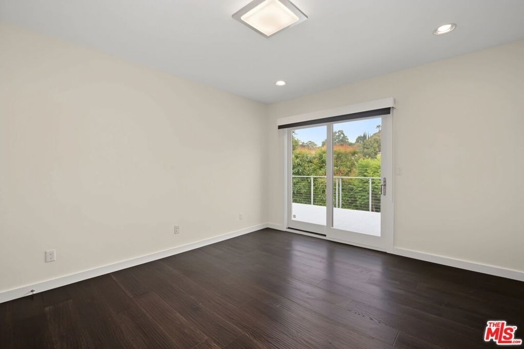 175 Barlock Avenue - Photo 22