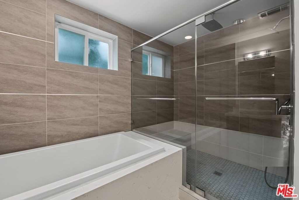 175 Barlock Avenue - Photo 37
