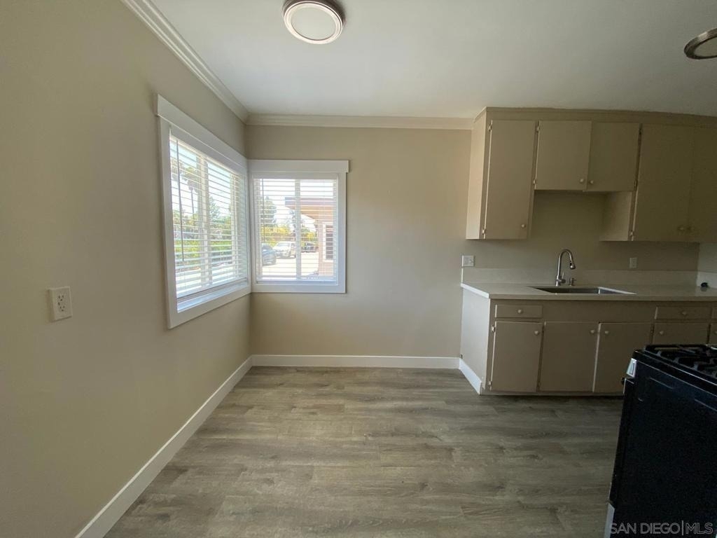 285 S Mollison Ave - Photo 7