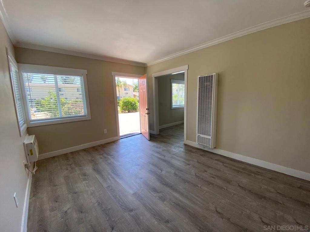 285 S Mollison Ave - Photo 6