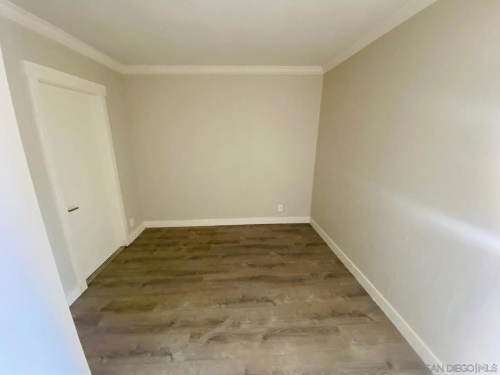 297 S Mollison Ave - Photo 5