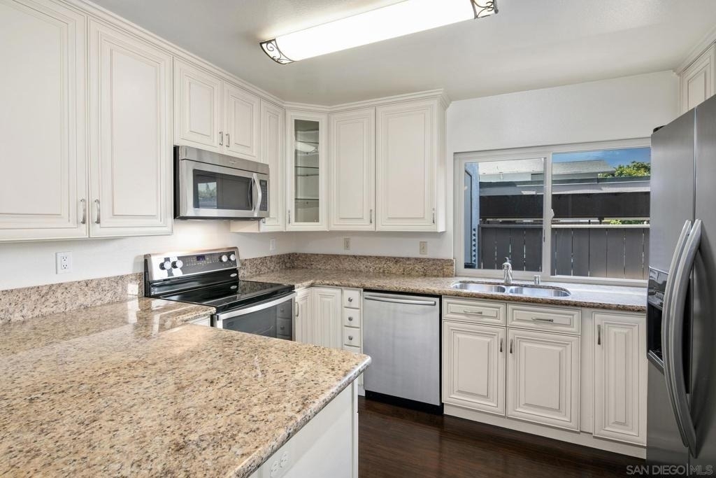 9677 Easter Way - Photo 2