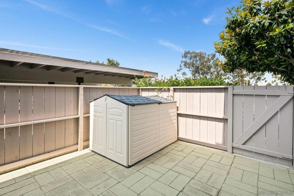 9677 Easter Way - Photo 12