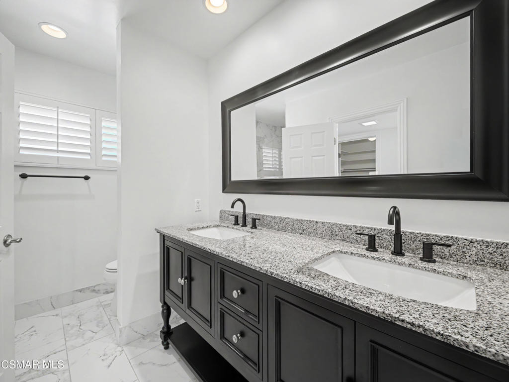 22777 Brenford Street - Photo 22