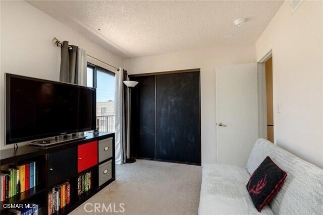 21040 Parthenia Street - Photo 17