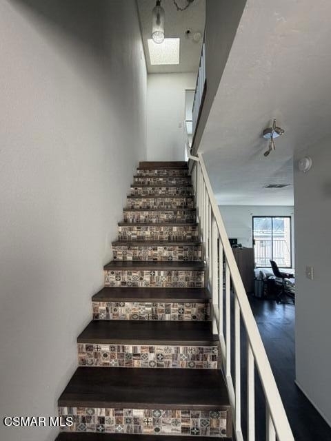 21040 Parthenia Street - Photo 11