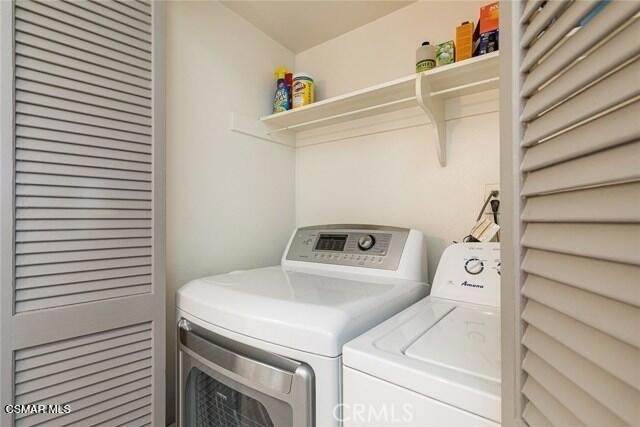 21040 Parthenia Street - Photo 15