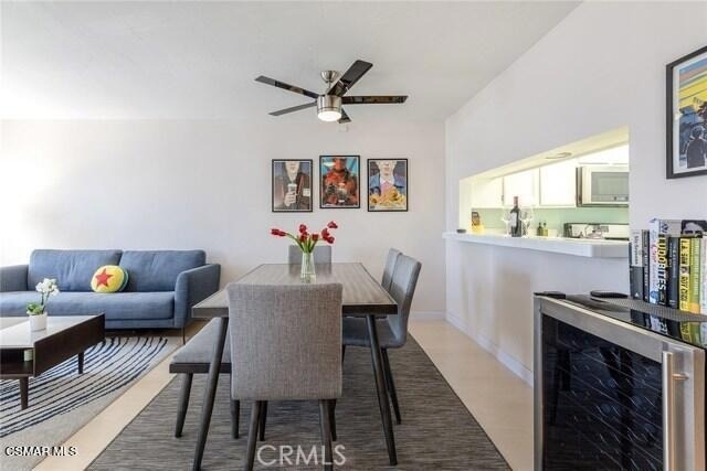 21040 Parthenia Street - Photo 3