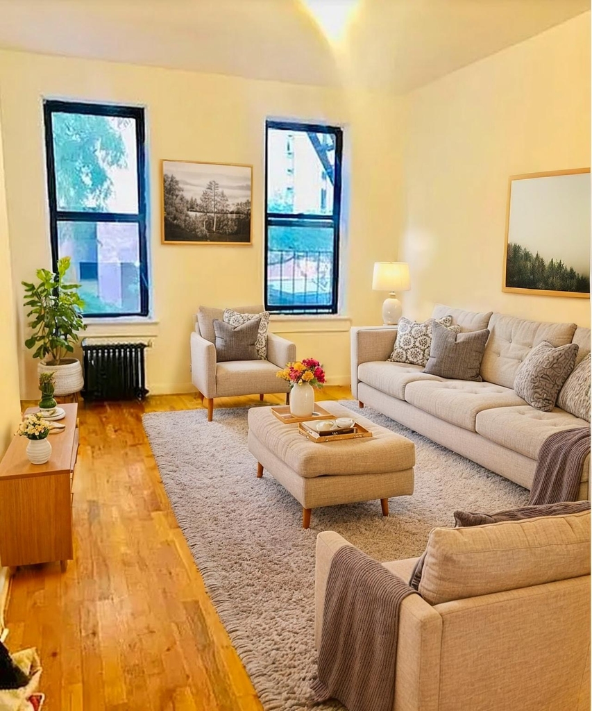 172 East 92nd Street - Photo 0
