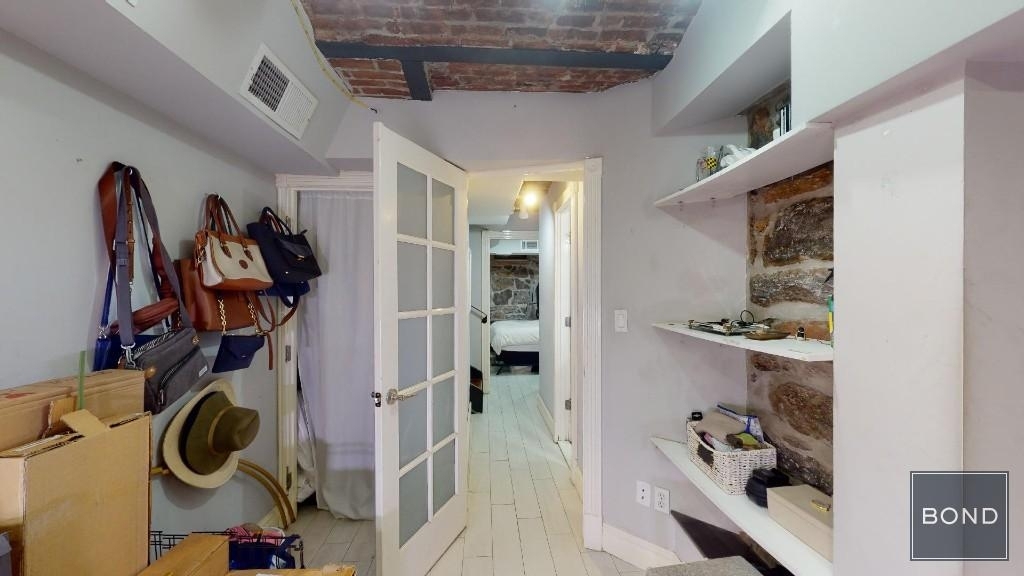 Mott Street - Photo 7