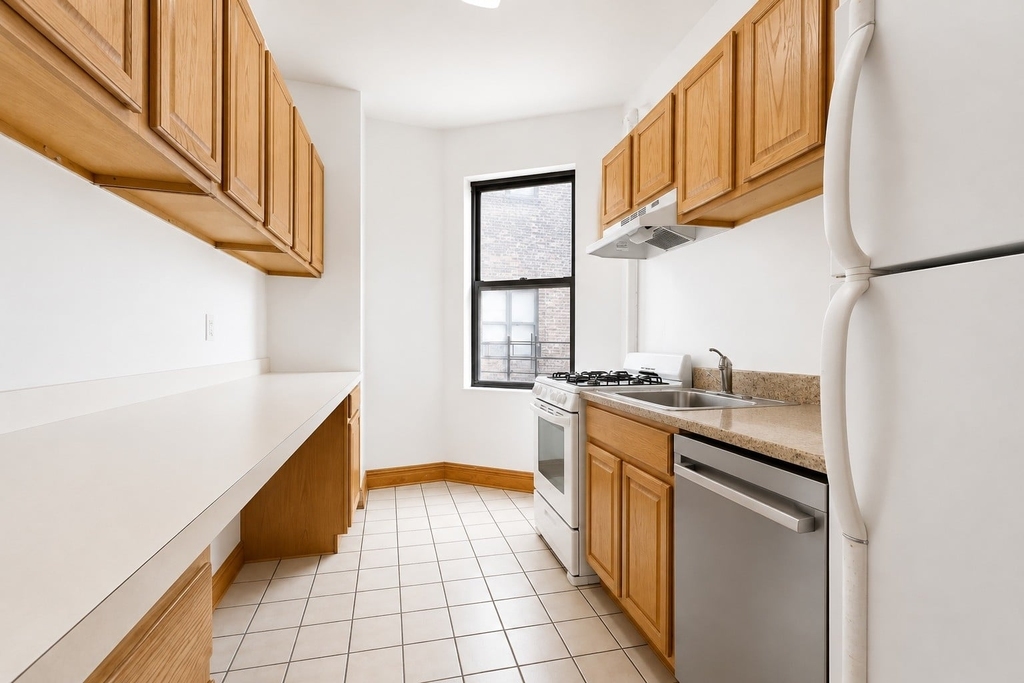 64 West 108th Street - Photo 5
