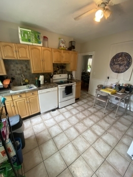 25 Rowell St - Photo 11