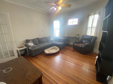 25 Rowell St - Photo 5