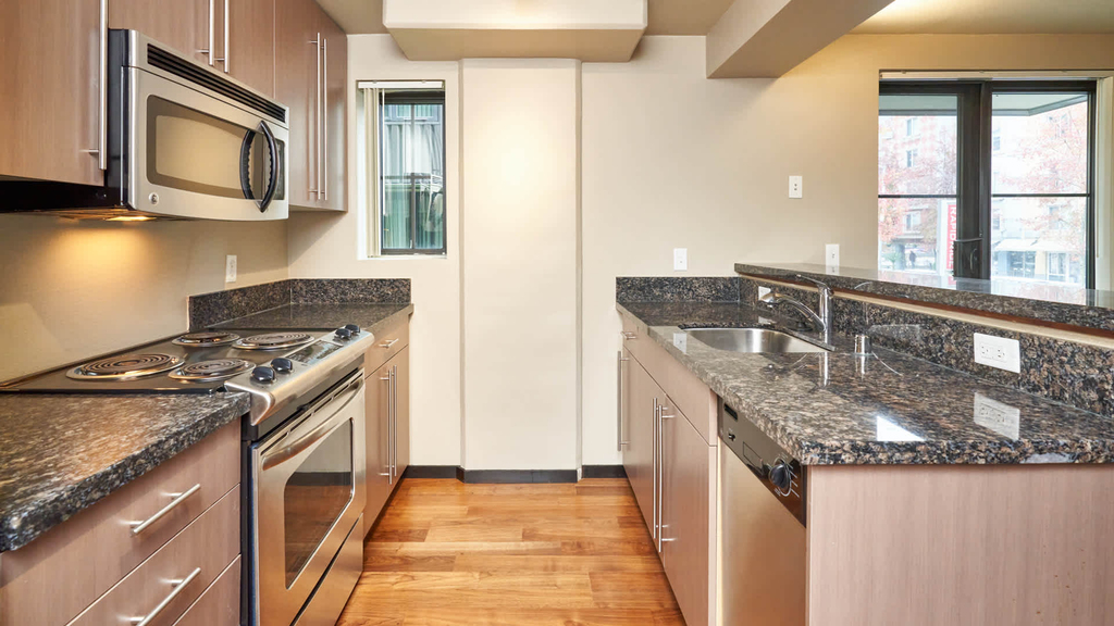 2312 3rd Avenue - Photo 2
