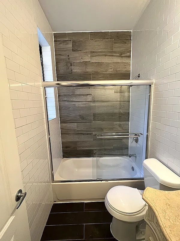 979 Seneca Avenue - Photo 8