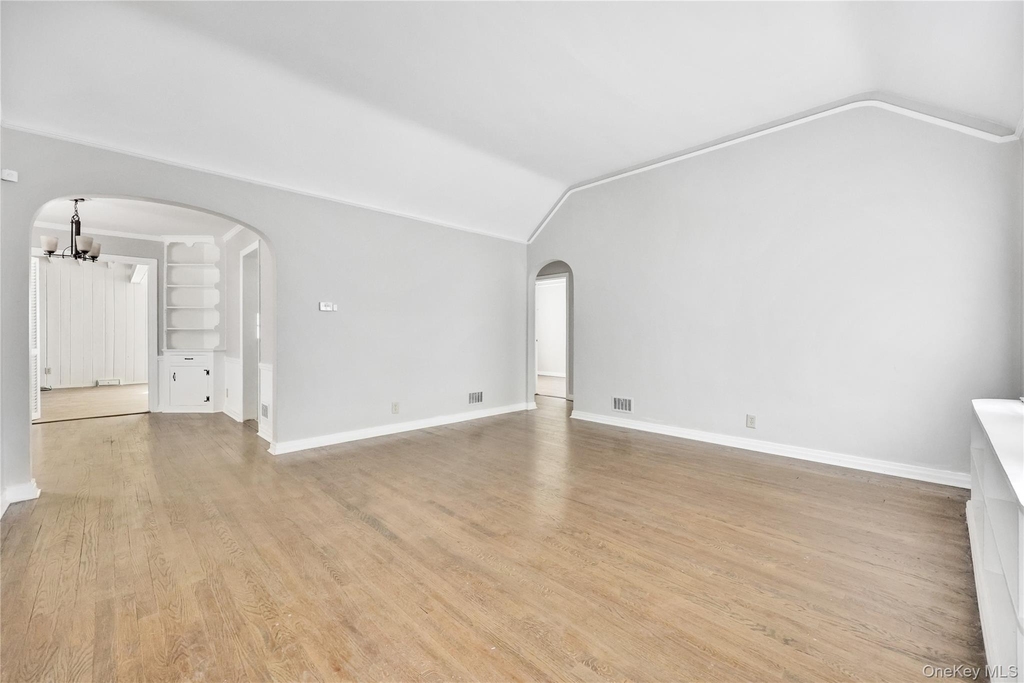 5 Hawthorne Lane - Photo 10