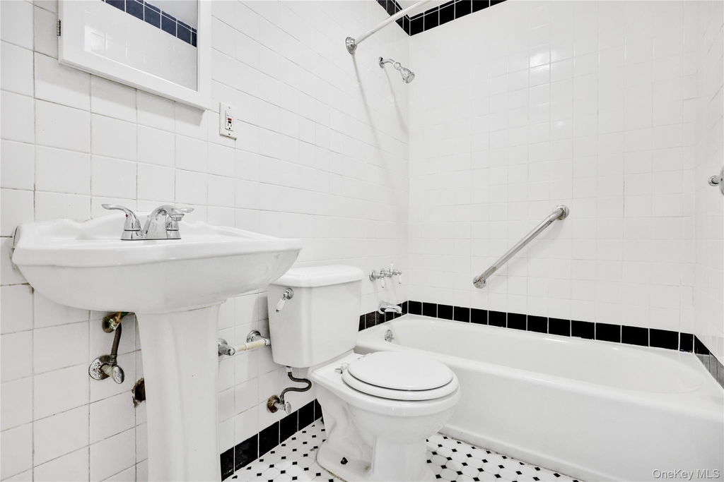5 Hawthorne Lane - Photo 24